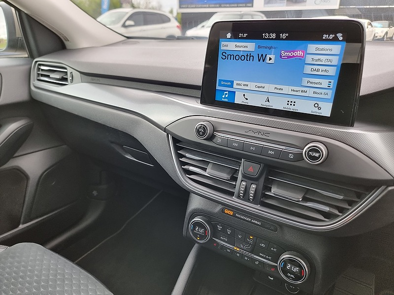 Ford Focus EcoBlue Titanium X - U7433