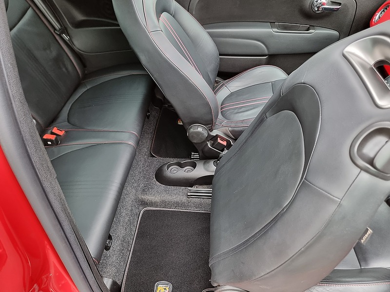 Abarth 500 T-Jet - U7434