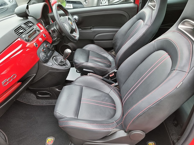 Abarth 500 T-Jet - U7434