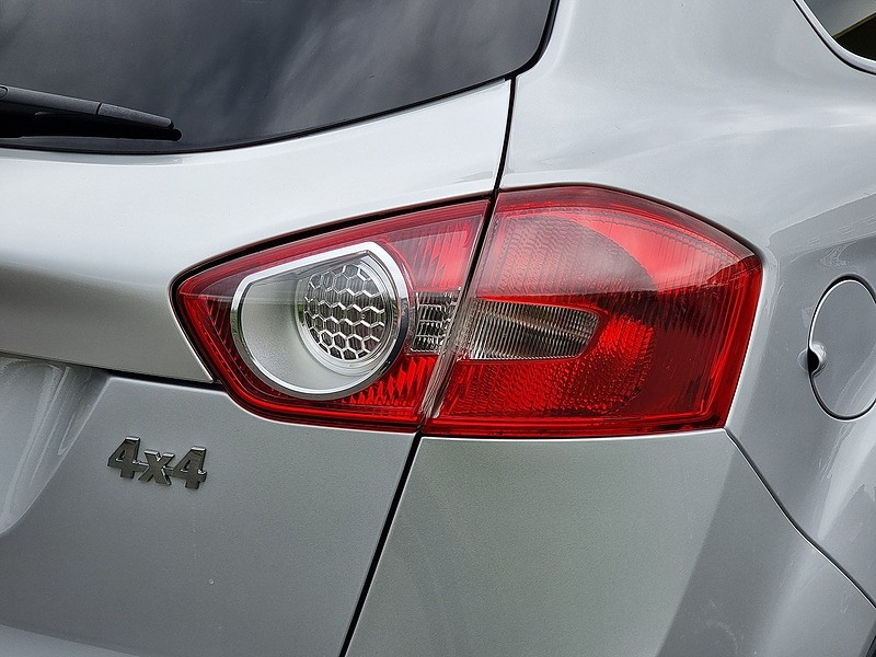 Ford Kuga TDCi Titanium - U7447