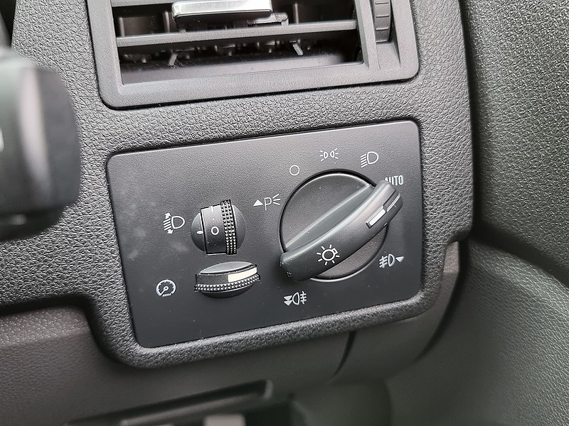 Ford Kuga TDCi Titanium - U7447