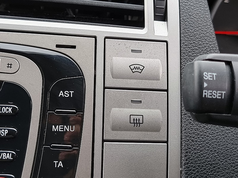 Ford Kuga TDCi Titanium - U7447