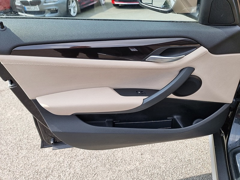 BMW X1 18d xLine - U7454