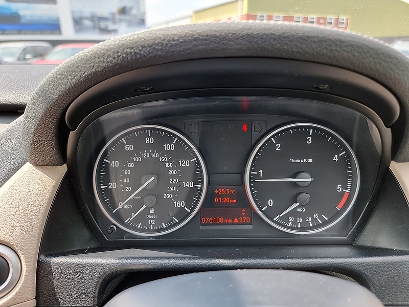 BMW X1 18d xLine - U7454