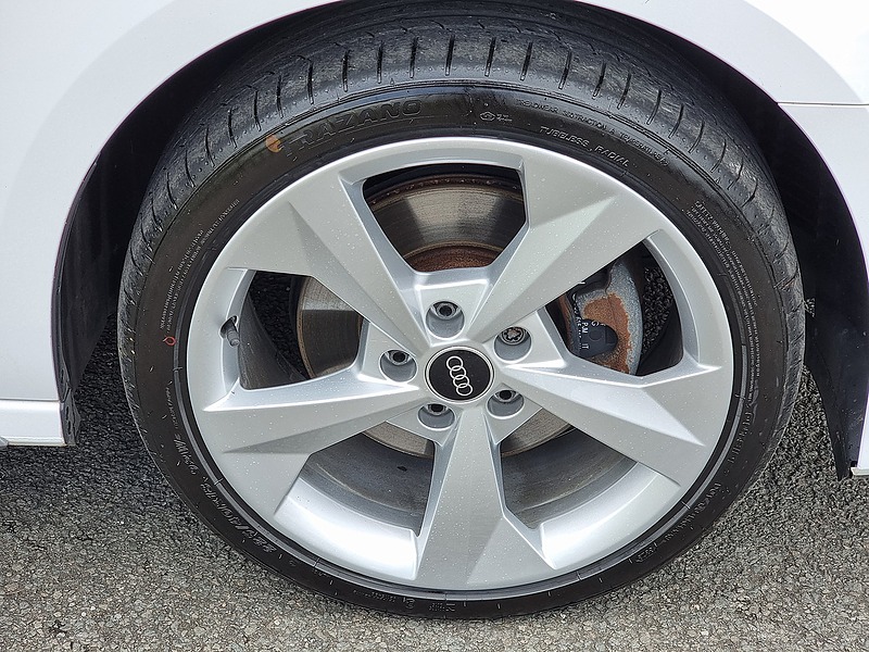 Audi A3 TFSIe S line - U7457