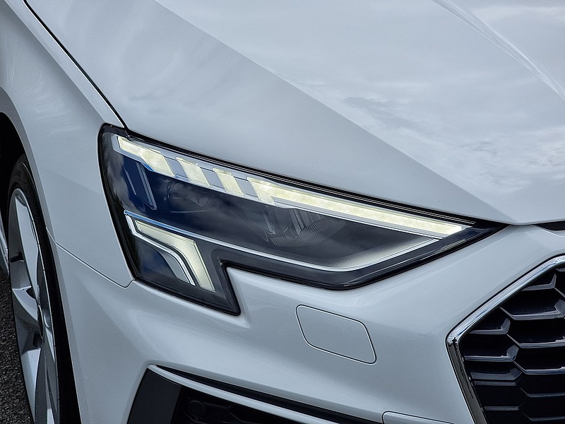 Audi A3 TFSIe S line - U7457