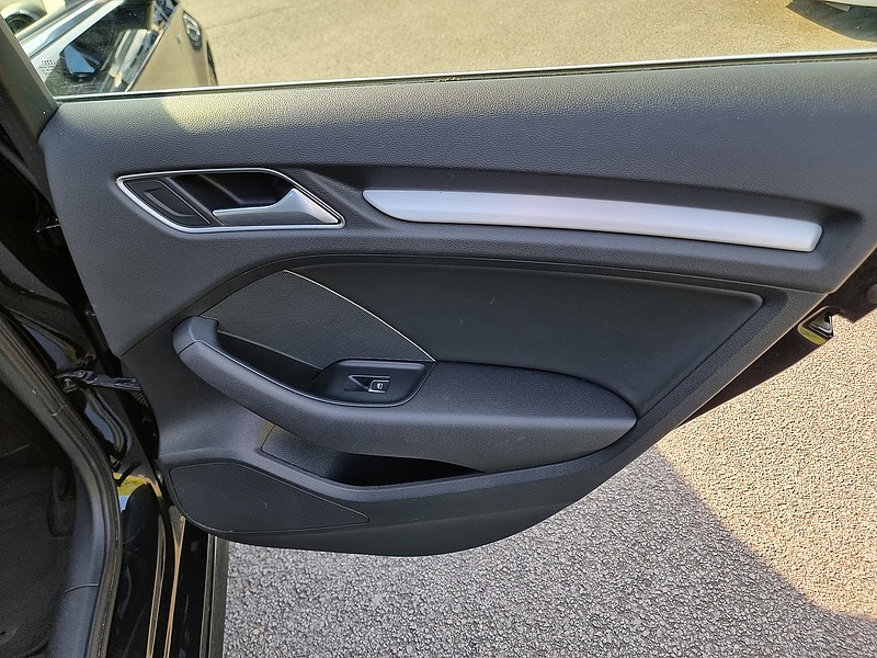 Audi A3 TDI S line - U7458