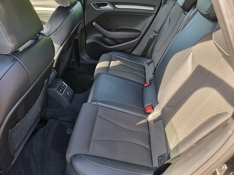 Audi A3 TDI S line - U7458