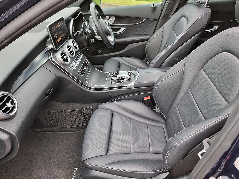 Mercedes-Benz C Class C250d AMG Line - U7464