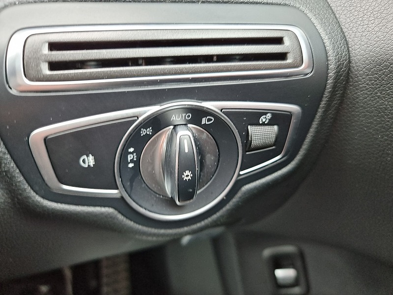 Mercedes-Benz C Class C250d AMG Line - U7464