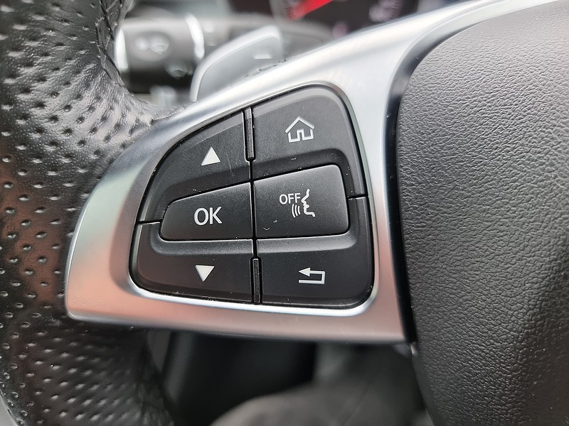 Mercedes-Benz C Class C250d AMG Line - U7464