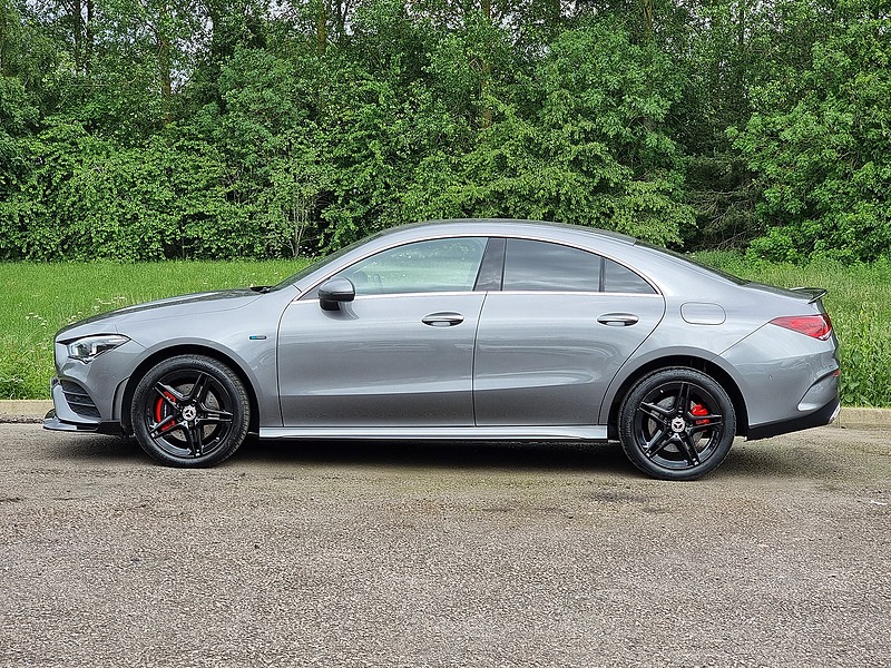 Mercedes-Benz CLA Class CLA250e AMG Line - U7480