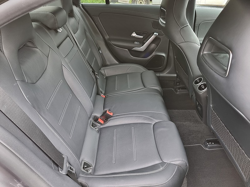 Mercedes-Benz CLA Class CLA250e AMG Line - U7480