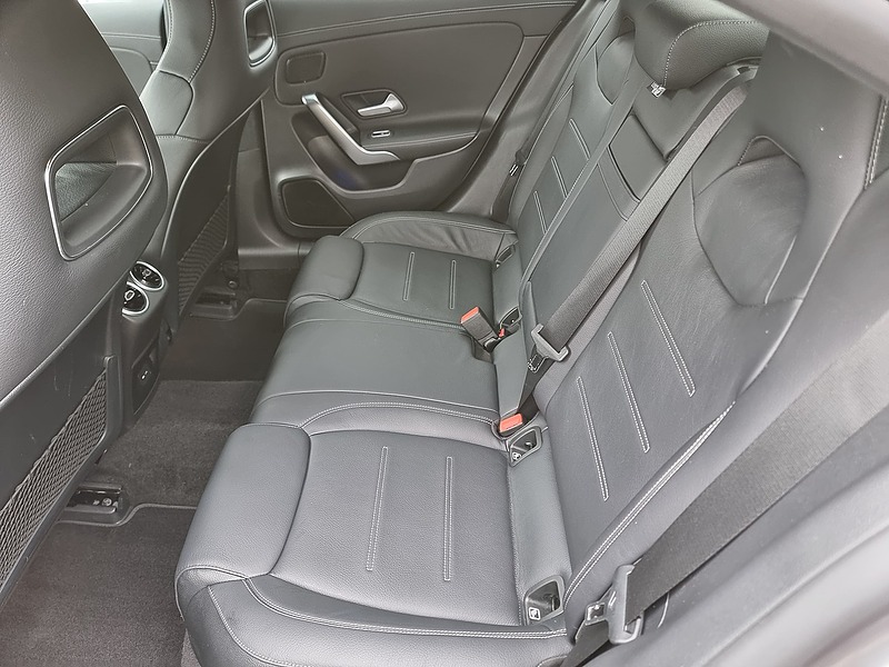 Mercedes-Benz CLA Class CLA250e AMG Line - U7480