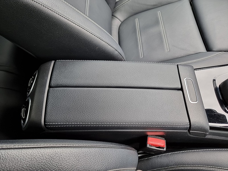 Mercedes-Benz CLA Class CLA250e AMG Line - U7480