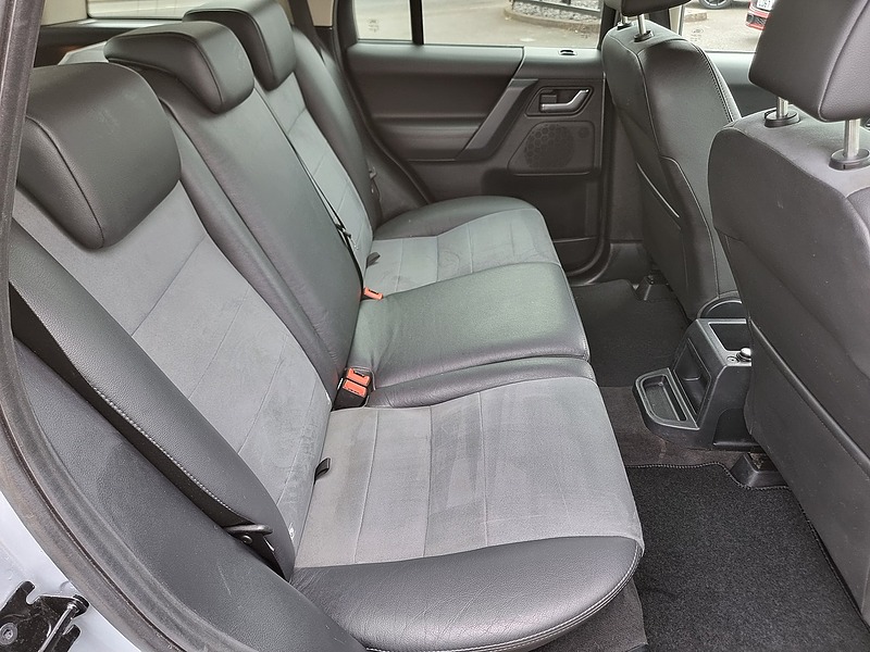 Land Rover Freelander 2 SD4 XS - U7482