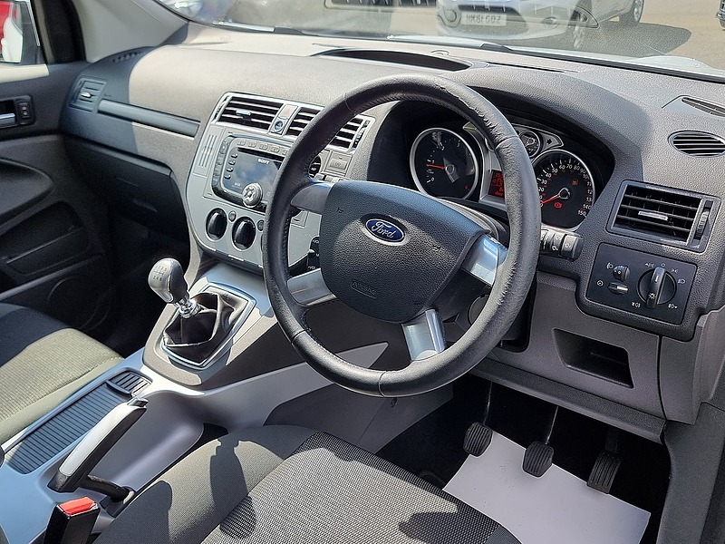 Ford Kuga TDCi Zetec - U7487