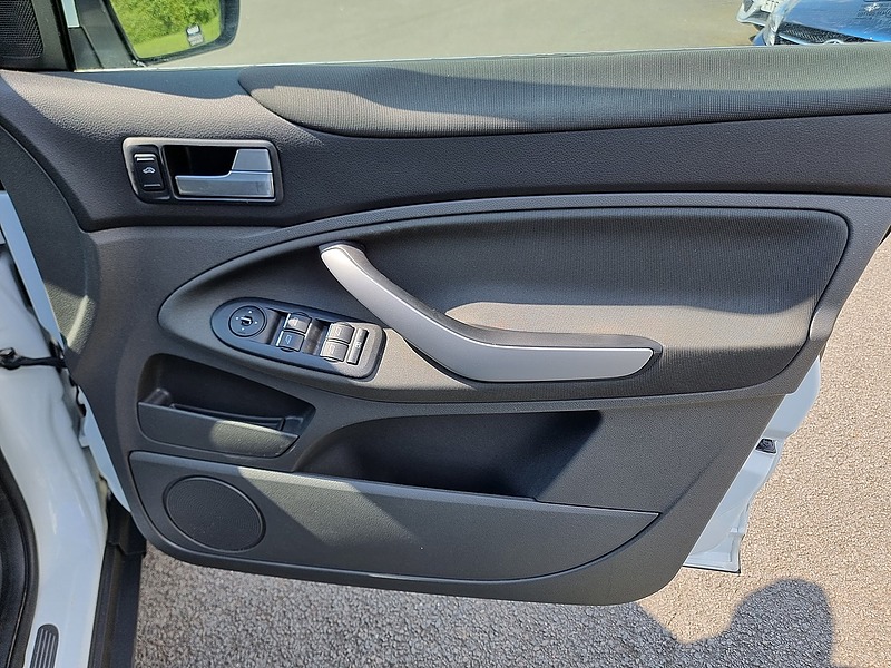 Ford Kuga TDCi Zetec - U7487