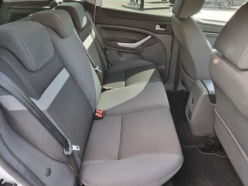 Ford Kuga TDCi Zetec - U7487