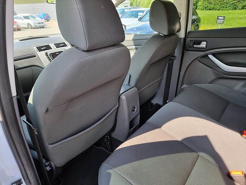 Ford Kuga TDCi Zetec - U7487