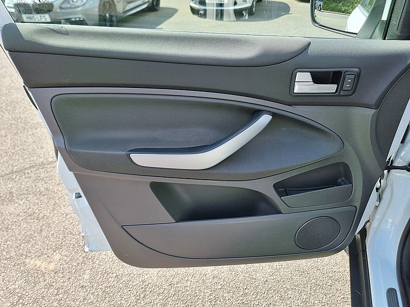 Ford Kuga TDCi Zetec - U7487