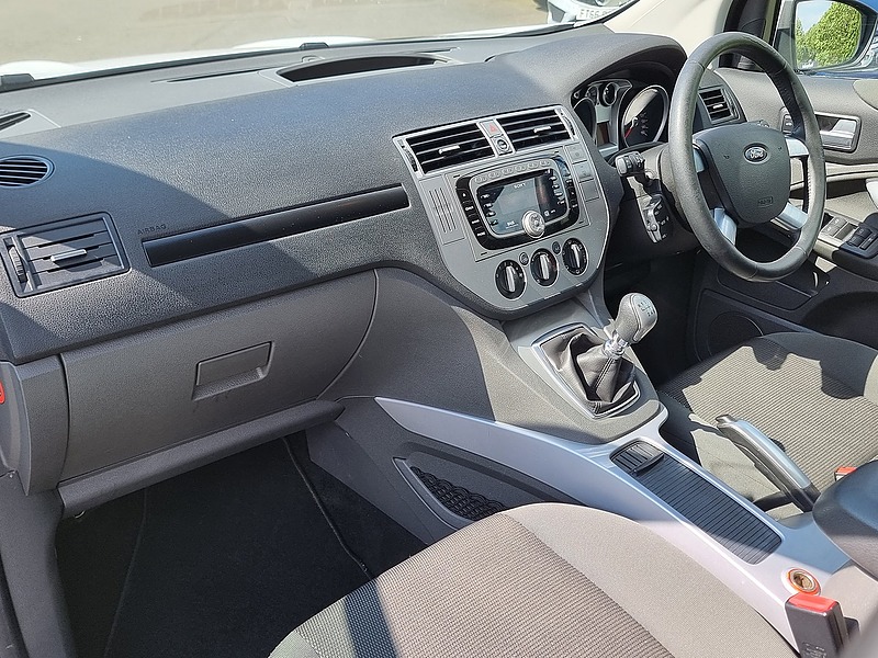 Ford Kuga TDCi Zetec - U7487