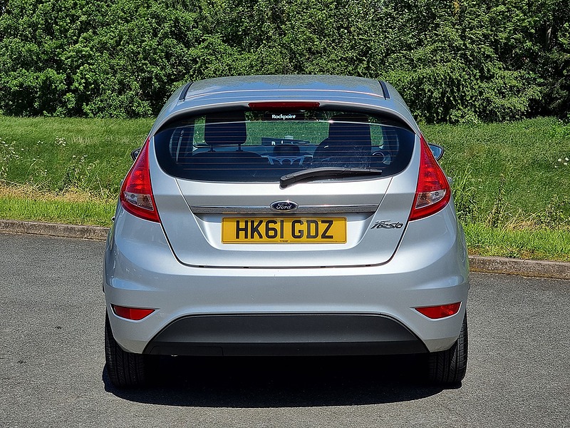 Ford Fiesta Zetec - U7495