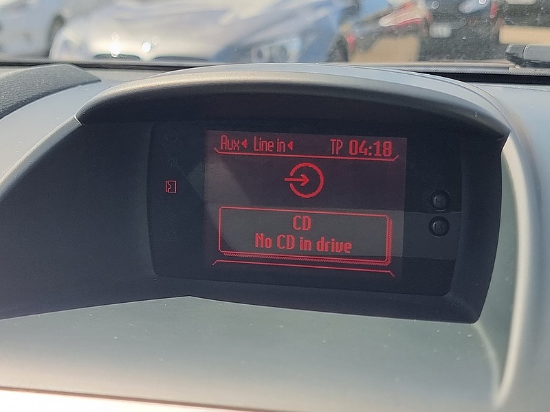 Ford Fiesta Zetec - U7495