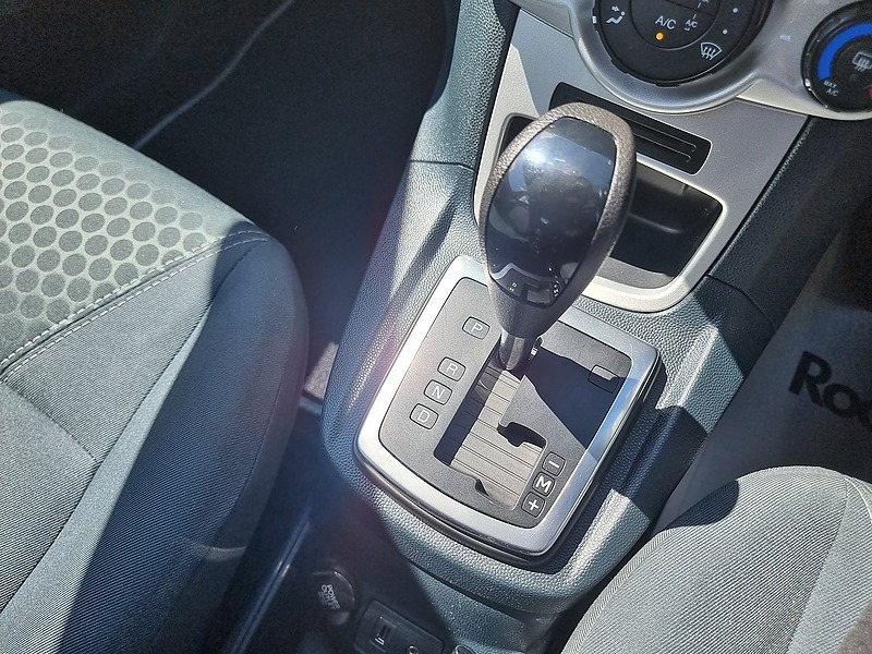 Ford Fiesta Zetec - U7495