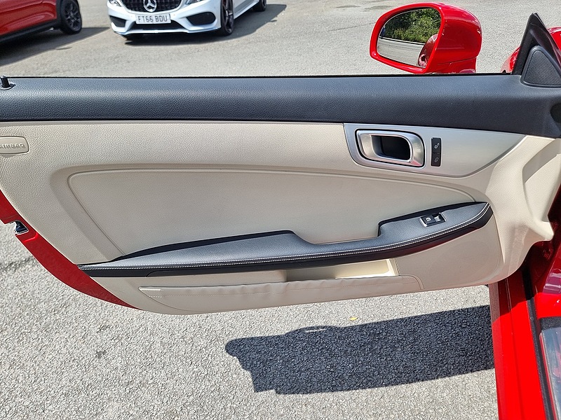 Mercedes-Benz SLK SLK250 CDI AMG Sport - U7500