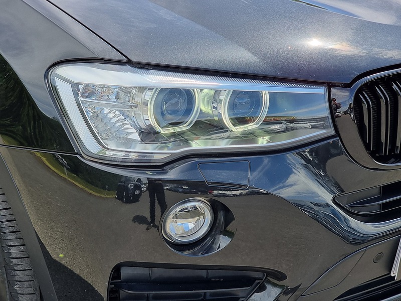 BMW X4 20d SE - U7506