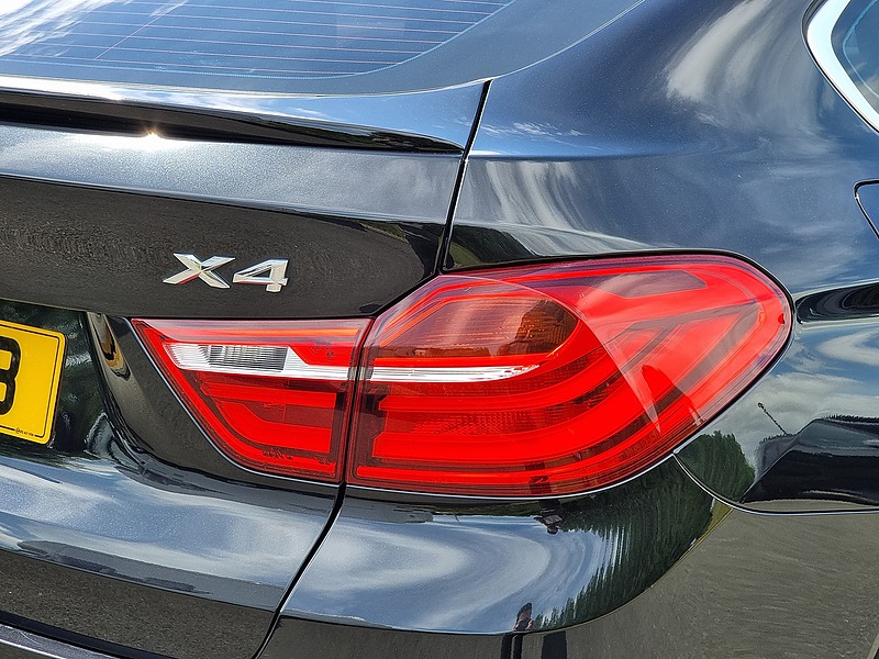 BMW X4 20d SE - U7506