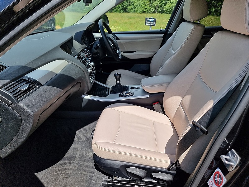 BMW X4 20d SE - U7506