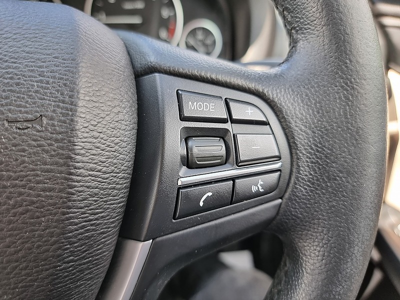 BMW X4 20d SE - U7506