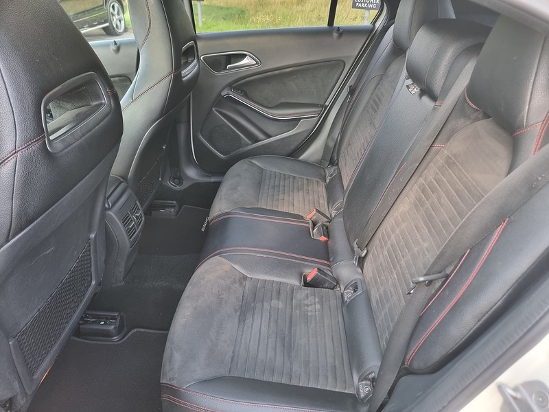 Mercedes-Benz A Class A180d AMG Line - U7508