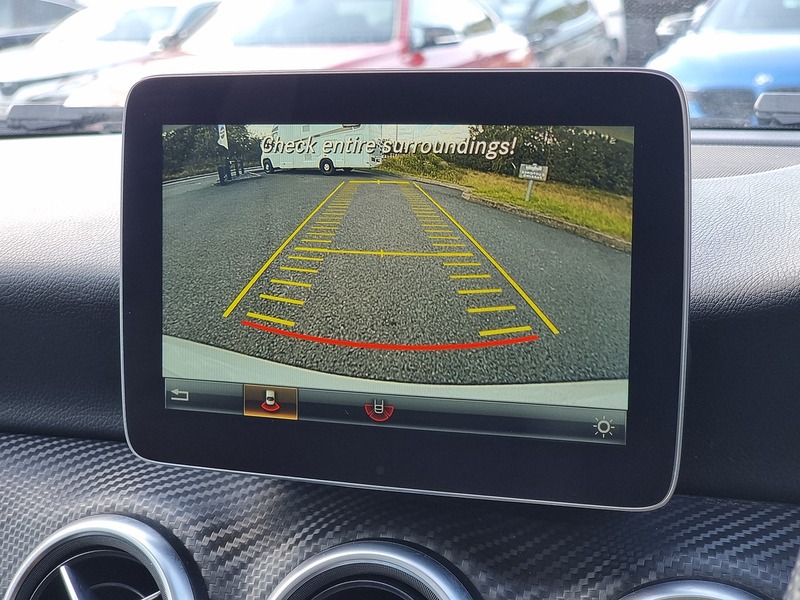 Mercedes-Benz A Class A180d AMG Line - U7508