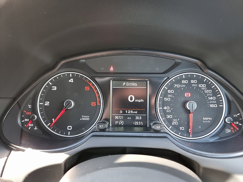 Audi Q5 TDI S line Plus - U7511