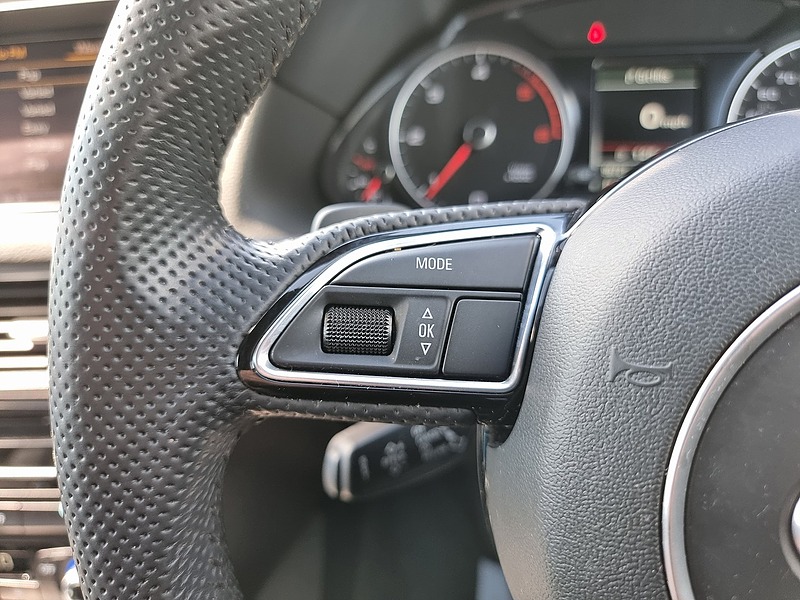 Audi Q5 TDI S line Plus - U7511