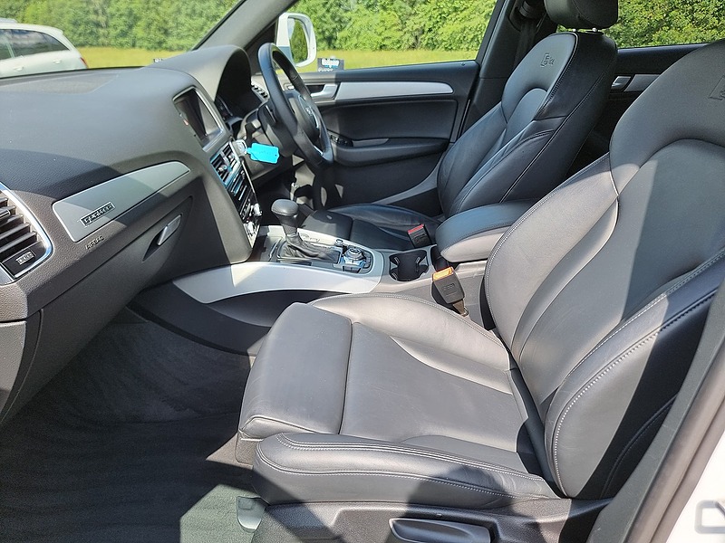 Audi Q5 TDI S line Plus - U7511