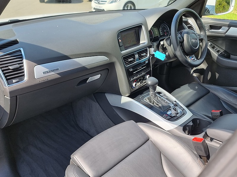 Audi Q5 TDI S line Plus - U7511