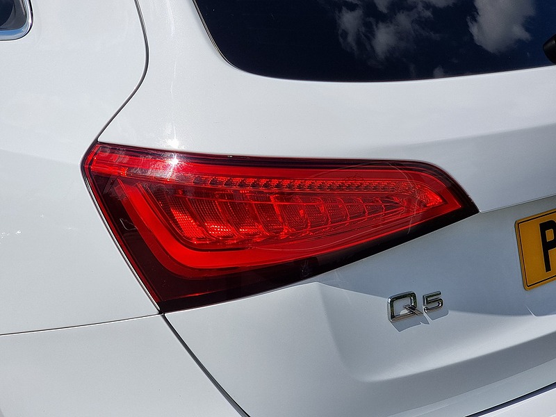 Audi Q5 TDI S line Plus - U7511