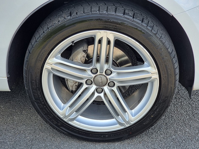 Audi Q5 TDI S line Plus - U7511