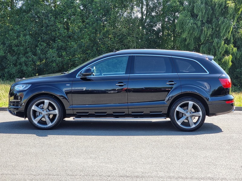 Audi Q7 TDI V6 S line Style Edition - U7516