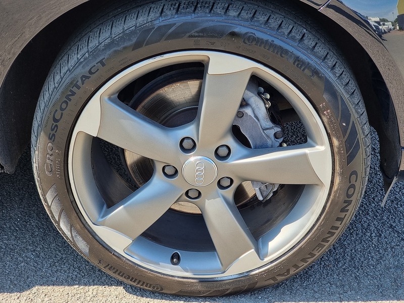 Audi Q7 TDI V6 S line Style Edition - U7516