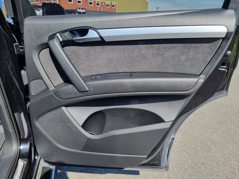 Audi Q7 TDI V6 S line Style Edition - U7516