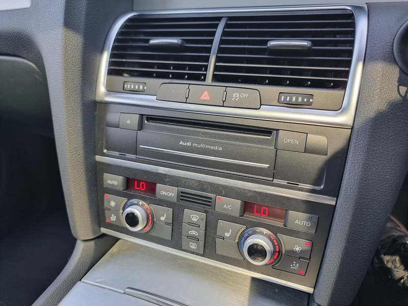 Audi Q7 TDI V6 S line Style Edition - U7516