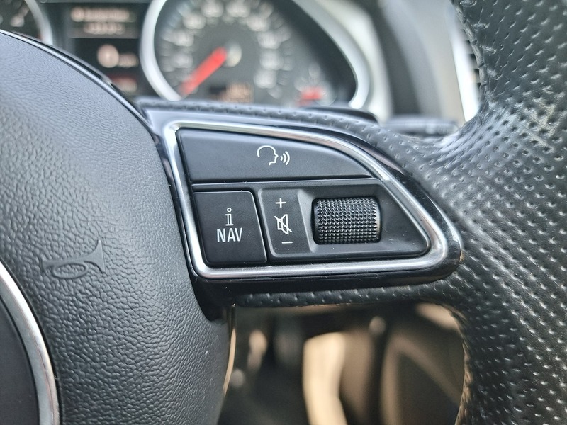Audi Q7 TDI V6 S line Style Edition - U7516