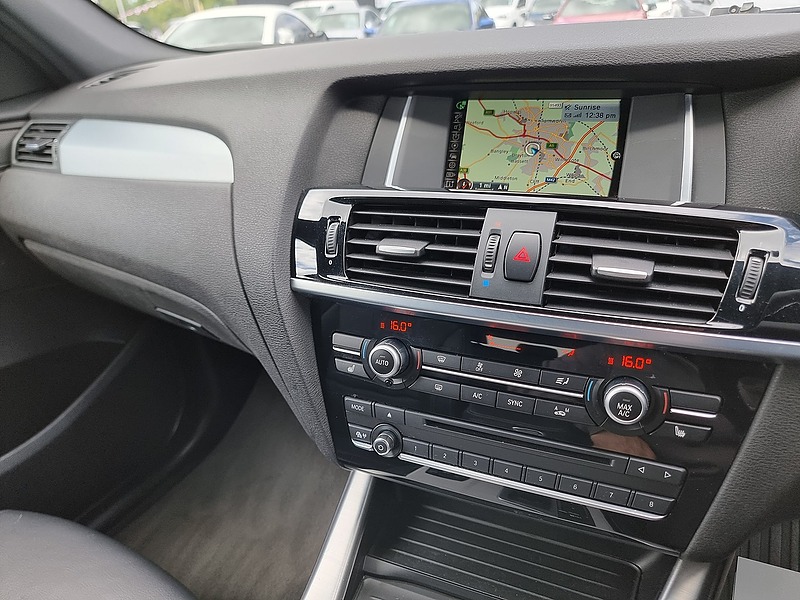 BMW X3 20d M Sport - U7528