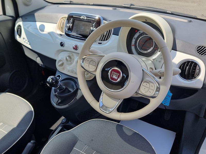 Fiat 500 Lounge - U7534