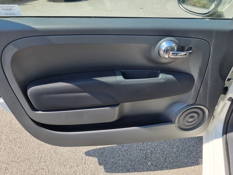 Fiat 500 Lounge - U7534